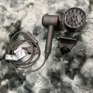 (Sold)Dyson Supersonic HD07 (latest version) hairdryer